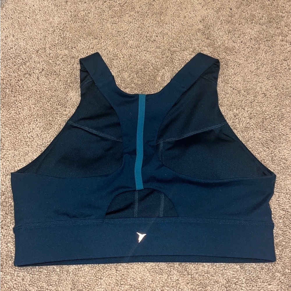 Old navy sports bra